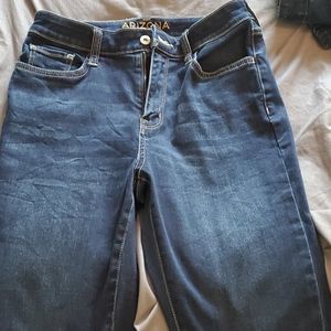 Juniors jeans